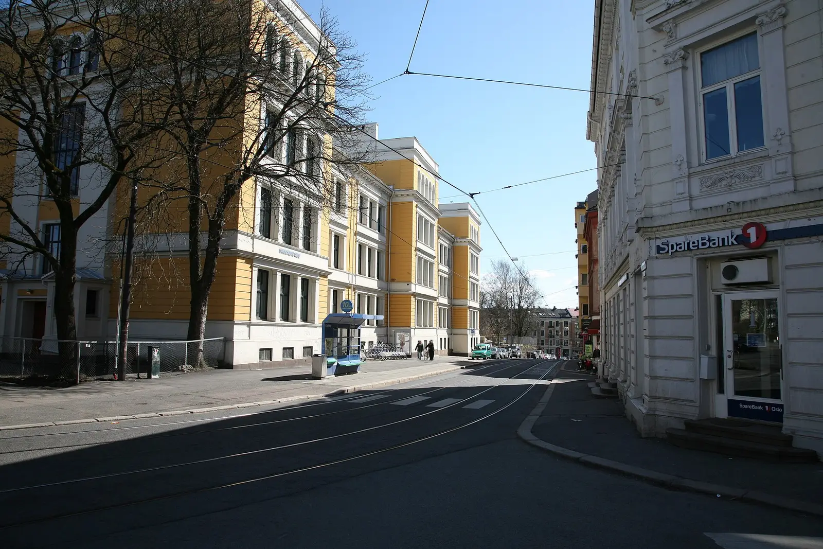 Briskebyveien with tram tracks